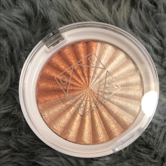 ofra X Nikkietutorials Highlighter - Picture 2 of 2